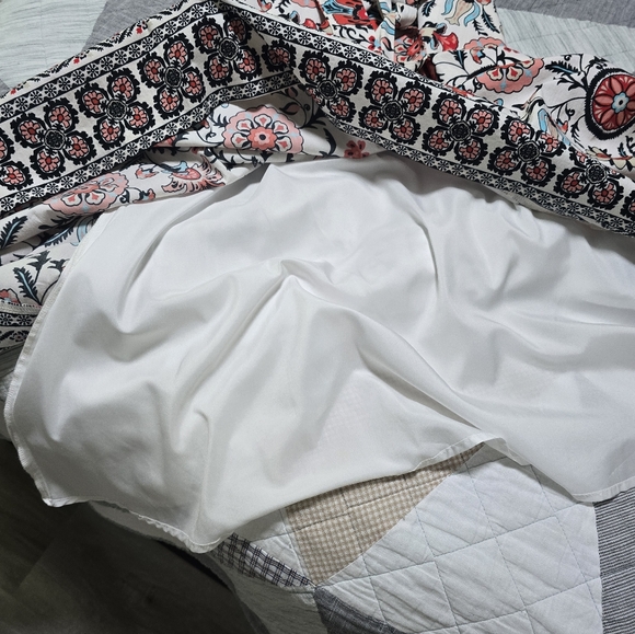 T Tahari Multicolor Floral Midi Dress - Picture 10 of 13